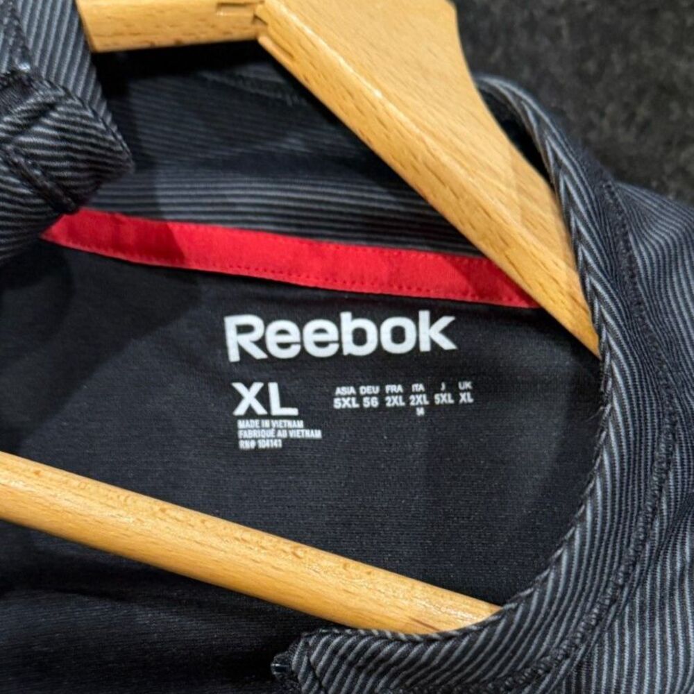 Reebok XL Gray Striped Quarter Zip Speedwick Pullover Mens Athletic Running Top